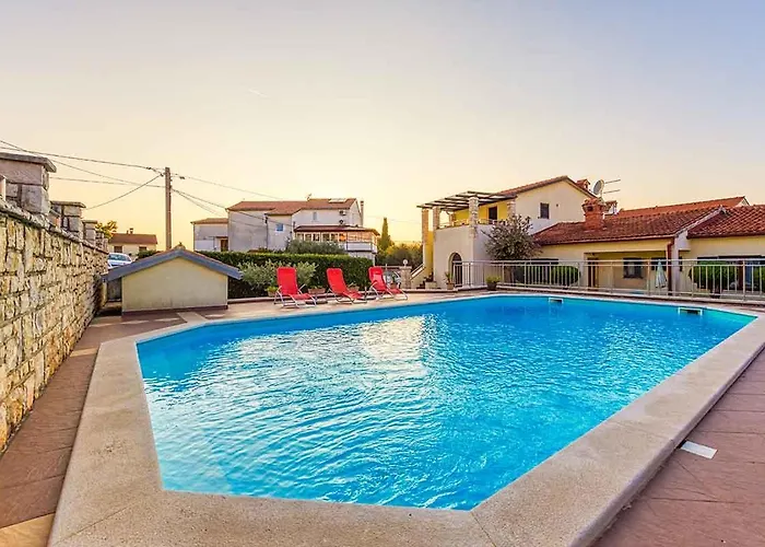 Marina 4 Shared Pool Lejlighed Rovinjsko Selo